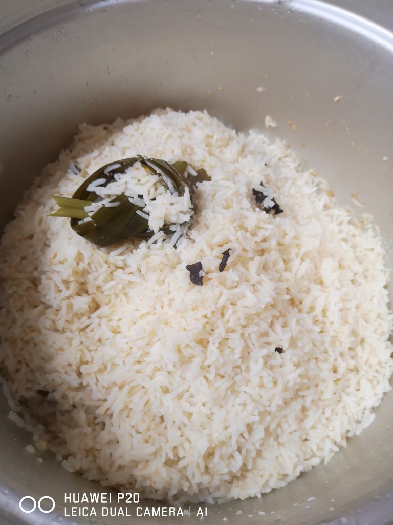 Cara masak nasi minyak simple